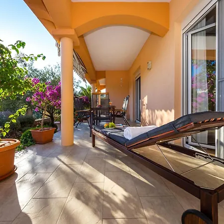 1001 Nights Apartman